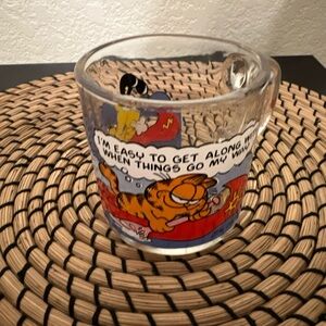 Vintage 1980's McDonalds Garfield and Odie Glass Mug Coffee Cup Jim Davis